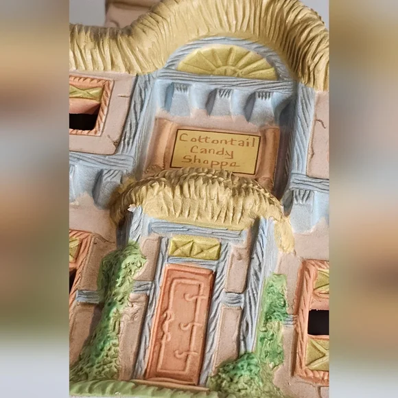 Lefton Honey Brook Hollow Village Cottontail Candy Shoppe Light #00630 1992 - Picture 7 of 9